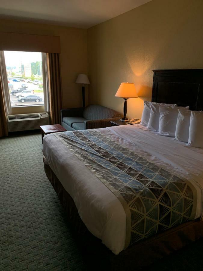Ambassador Inn & Suites タスカルーサ エクステリア 写真